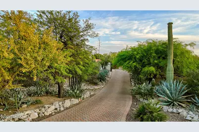 6631 N Los Leones Drive, Tucson, AZ 85718 - Photo 43