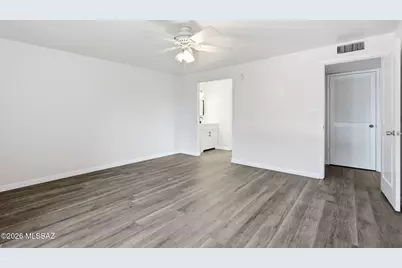 4438 E Fort Lowell Road, Tucson, AZ 85712 - Photo 15