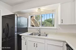 4438 E Fort Lowell Rd, Tucson, AZ 85712 - Photo 13
