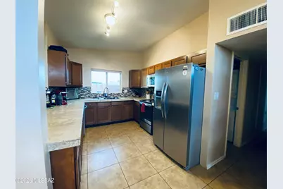 6736 E 17th Street, Tucson, AZ 85710 - Photo 7