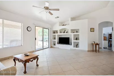7239 W Silver Sand Drive, Tucson, AZ 85743 - Photo 7