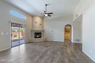 11001 E Indigo Bush Pl, Tucson, AZ 85748 - Photo 7