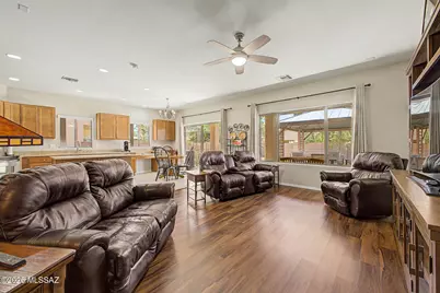 9112 S Whispering Pine Drive, Tucson, AZ 85756 - Photo 9