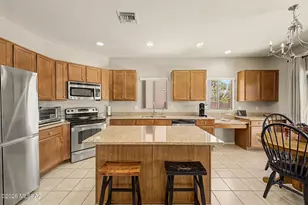 9112 S Whispering Pine Dr, Tucson, AZ 85756 - Photo 13