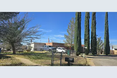 817 N Ridgeview Place, Huachuca City, AZ 85616 - Photo 3