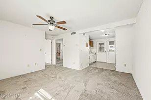 329 S Paseo Tierra, Green Valley, AZ 85614 - Photo 11