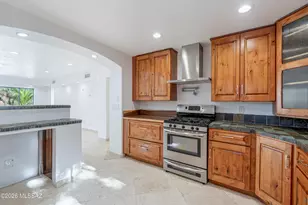 2759 N Desert Ave, Tucson, AZ 85712 - Photo 11