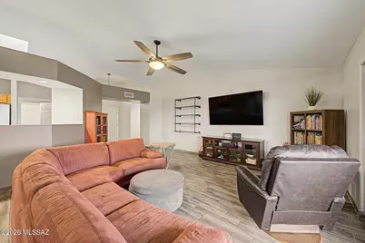10032 E Domenic Lane, Tucson, AZ 85730 - Photo 9