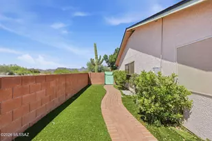 8470 N Star Grass Dr, Tucson, AZ 85742 - Photo 39