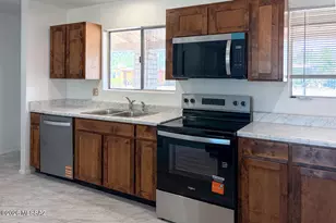 393 Placita Baca, Rio Rico, AZ 85648 - Photo 3