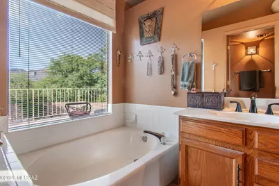 5716 N Via Umbrosa, Tucson, AZ 85750 - Photo 41