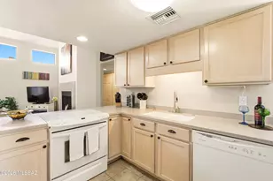 5051 N Sabino Canyon Rd, Tucson, AZ 85750 - Photo 11