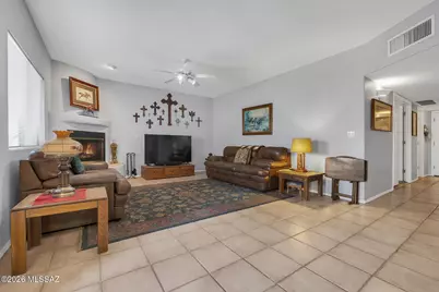 11055 E Blue Grama Drive, Tucson, AZ 85748 - Photo 11