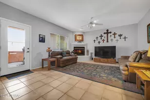 11055 E Blue Grama Dr, Tucson, AZ 85748 - Photo 9