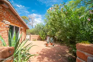 4130 E River Rd, Tucson, AZ 85718 - Photo 15