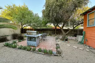 528 E 2nd St, Tucson, AZ 85705 - Photo 29