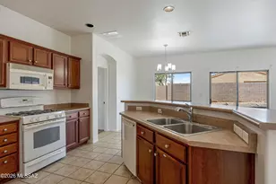 6272 W Mesa Garden Dr, Tucson, AZ 85757 - Photo 5
