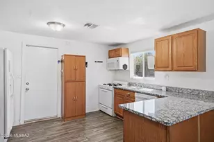 3720 E Monte Vista Dr, Tucson, AZ 85716 - Photo 15