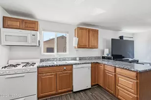 3720 E Monte Vista Dr, Tucson, AZ 85716 - Photo 13