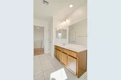 8811 E Stone Meadow Circle, Tucson, AZ 85730 - Photo 33