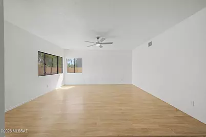 3370 E Monte Vista Drive, Tucson, AZ 85716 - Photo 5