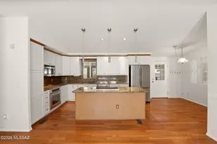 2161 S Flying Q Ln, Tucson, AZ 85713 - Photo 5