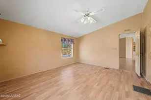 6670 N Desert View Dr, Tucson, AZ 85743 - Photo 17