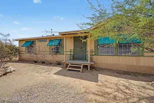6670 N Desert View Dr, Tucson, AZ 85743 - Photo 5