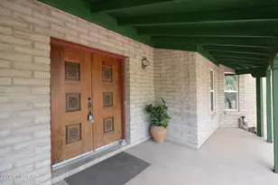 745 W Bangalor Dr, Oro Valley, AZ 85737 - Photo 5
