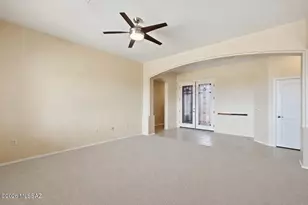 2156 W Calle Casas Lindas, Green Valley, AZ 85622 - Photo 9