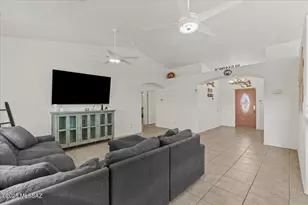257 E Walnut St, Safford, AZ 85546 - Photo 11