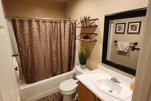 2411 E Skipping Rock Way, Oro Valley, AZ 85737 - Photo 17