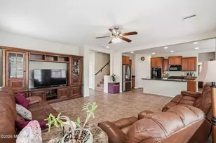 715 West Camino Curvitas, Sahuarita, AZ 85629 - Photo 11