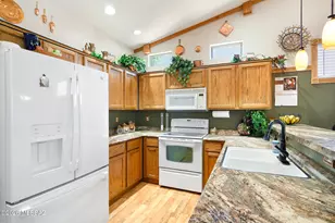 701 W Tiger Pl, Green Valley, AZ 85614 - Photo 15