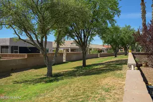 701 W Tiger Pl, Green Valley, AZ 85614 - Photo 45