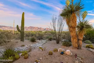 14050 N Hawk Canyon Trail, Tucson, AZ 85755 - Photo 29