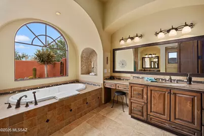 14050 N Hawk Canyon Trail, Tucson, AZ 85755 - Photo 13