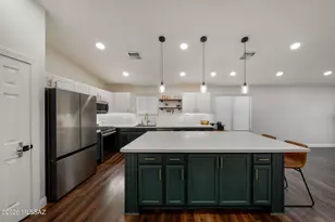 6399 W Royal Fern Dr, Tucson, AZ 85757 - Photo 9