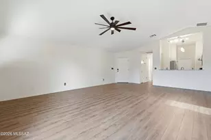 9699 E Vendela St, Tucson, AZ 85748 - Photo 3