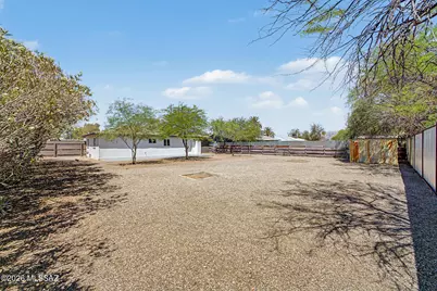 1322 N Rosemont Boulevard, Tucson, AZ 85712 - Photo 19
