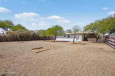 1322 N Rosemont Boulevard, Tucson, AZ 85712 - Photo 21