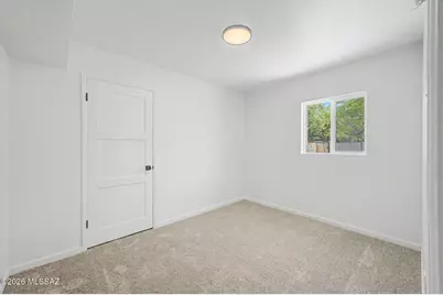 1322 N Rosemont Boulevard, Tucson, AZ 85712 - Photo 15