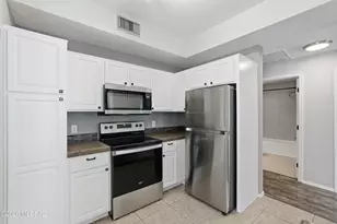 1500 E Pusch Wilderness Dr, Oro Valley, AZ 85737 - Photo 5