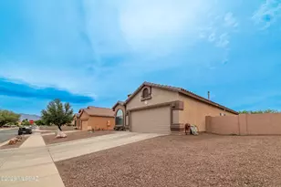 5615 W Cortaro Crossing Dr, Tucson, AZ 85742 - Photo 3