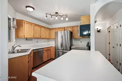 2350 N Saddlewood Ranch Drive, Tucson, AZ 85745 - Photo 11