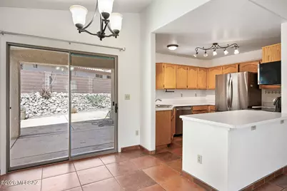2350 N Saddlewood Ranch Drive, Tucson, AZ 85745 - Photo 9