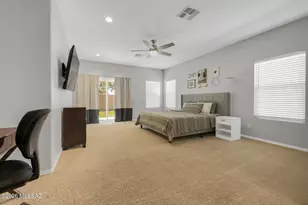 8241 N Stonehill Dr, Tucson, AZ 85743 - Photo 21