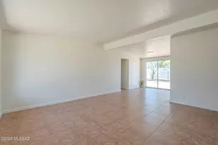 2020 S Avenida Ursa, Tucson, AZ 85710 - Photo 9