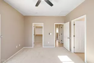 12076 W Makenna Ln, Marana, AZ 85653 - Photo 27