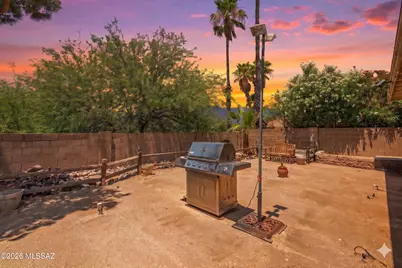 226 S Sonoran Heights Drive, Tucson, AZ 85748 - Photo 7